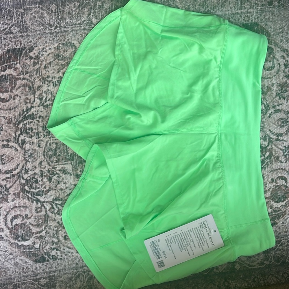 Lululemon speed up shorts wind 4 inches